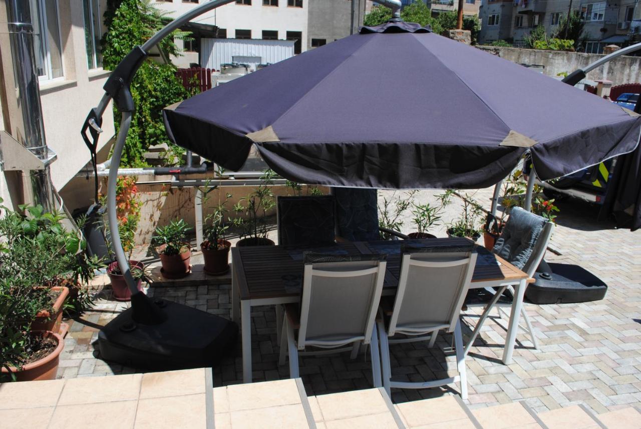 Hotel Corona Drobeta Turnu Severin Exterior photo